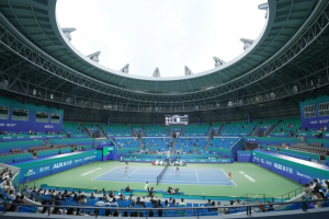 聚焦！全国首个沉浸声网球中心落地宁波